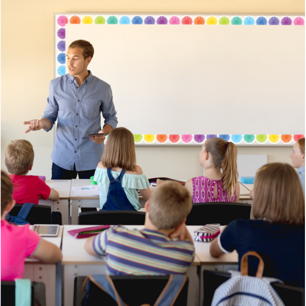 BORDER: COLORFUL POMS SCALLOPED DIE-CUT