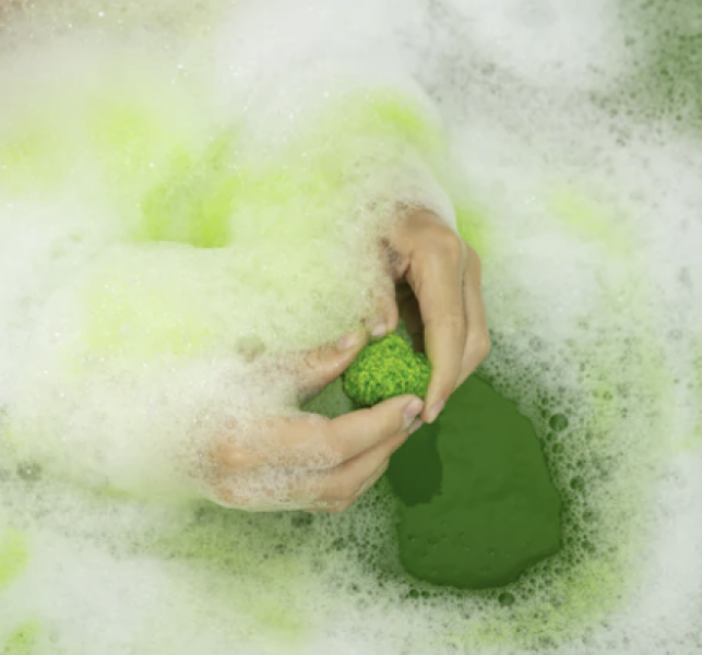 BATH FIZZY ASSORTED COLORS