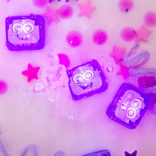LIGHT-UP CUBES: PURPLE LUMI