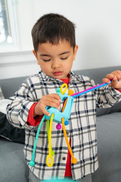 ZIPPEE ACTIVITY TOY