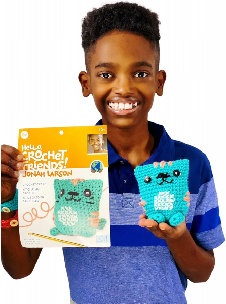 JONAH LARSON CAT CROCHET KIT