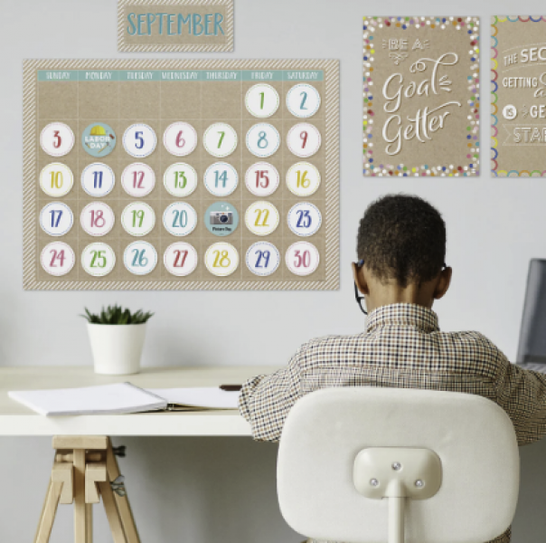 BULLETIN BOARD SET: KRAFTY POP CALENDAR