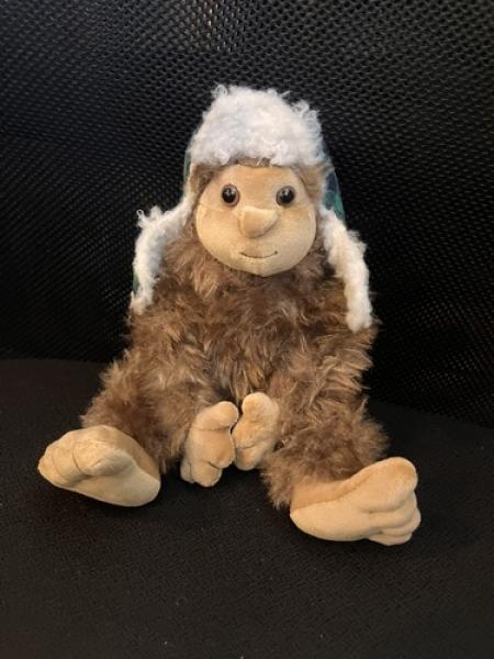 SASQUATCH WITH BOMBER HAT