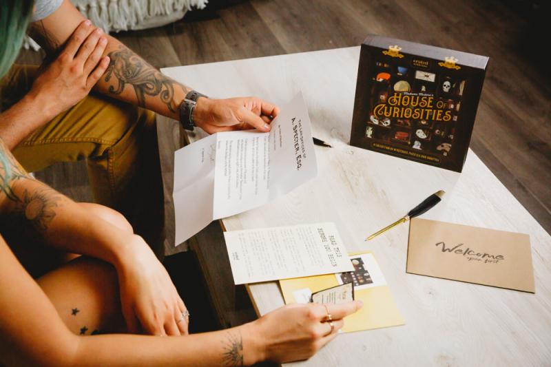 MADAME MEDORA'S HOUSE OF CURIOSITIES ESCAPE GAME