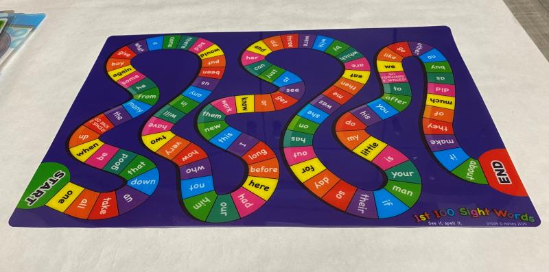 SMART POLY CHART: 100 SIGHT WORDS GAME BOARD
