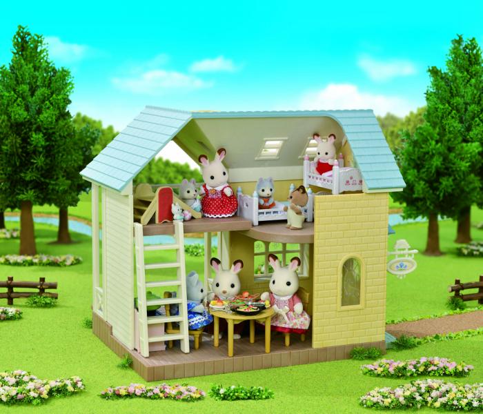 CALICO CRITTERS BLUEBELL COTTAGE SET