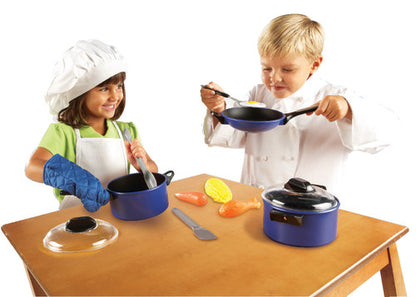 PRETEND & PLAY: PRO CHEF SET