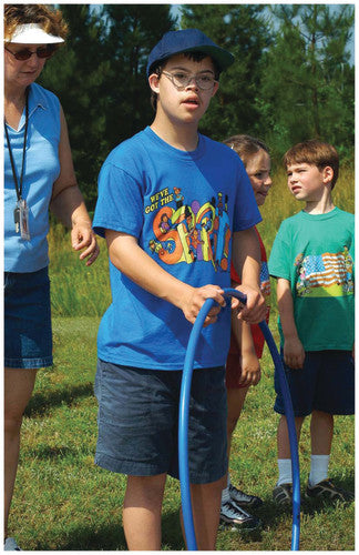 BULLETIN BOARD SET: ALL KINDS OF KIDS - DIFFERING ABILITIES