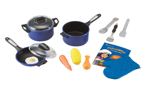 PRETEND & PLAY: PRO CHEF SET